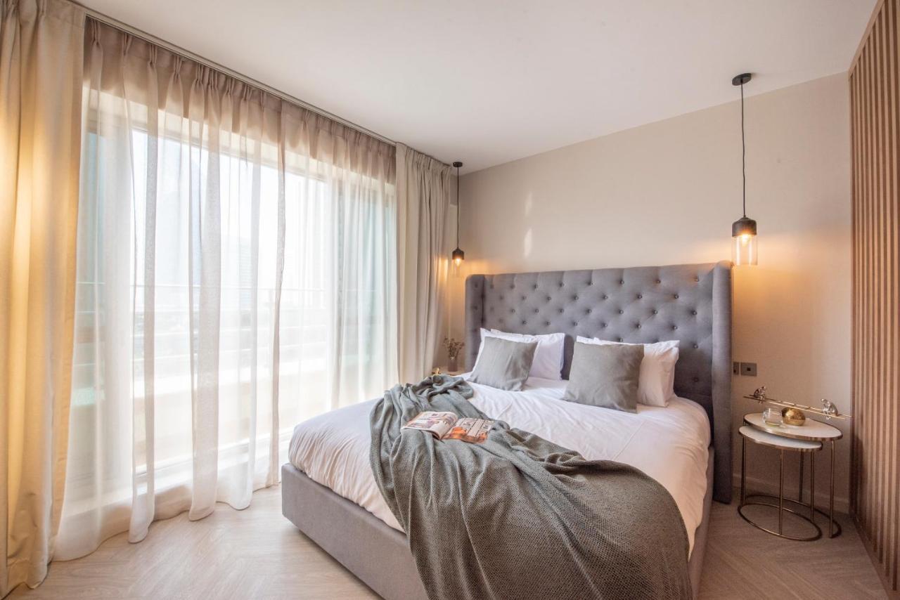 Nasma Luxury Stays - Boulevard Central Tower ドバイ エクステリア 写真