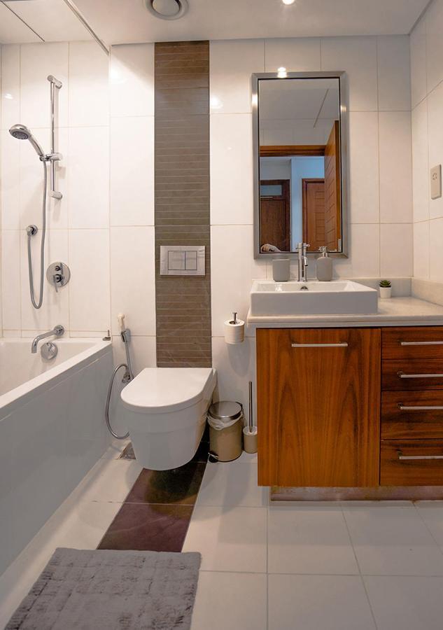 Nasma Luxury Stays - Boulevard Central Tower ドバイ エクステリア 写真